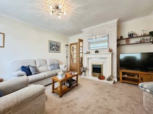 Lounge- click for photo gallery